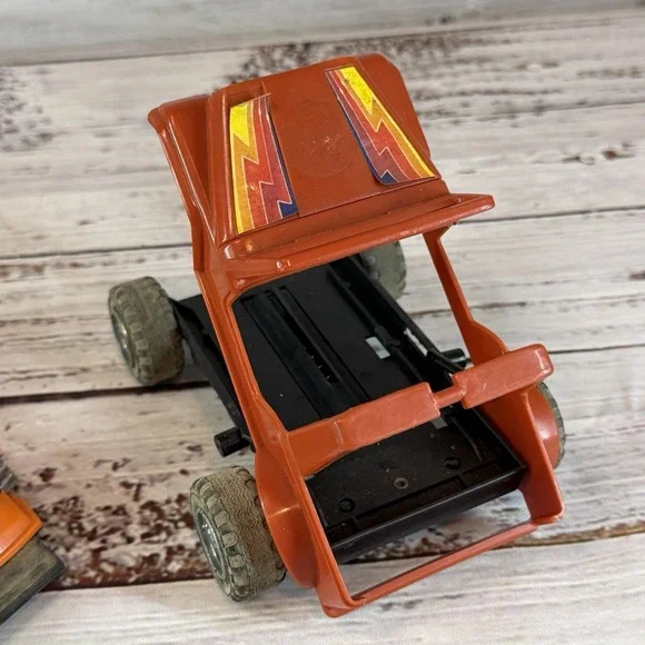 Kenner M.A.S.K. Mask Gator Off Road Vehicle With Hydroplane Boat Driver *Read* - Picture 5 of 12